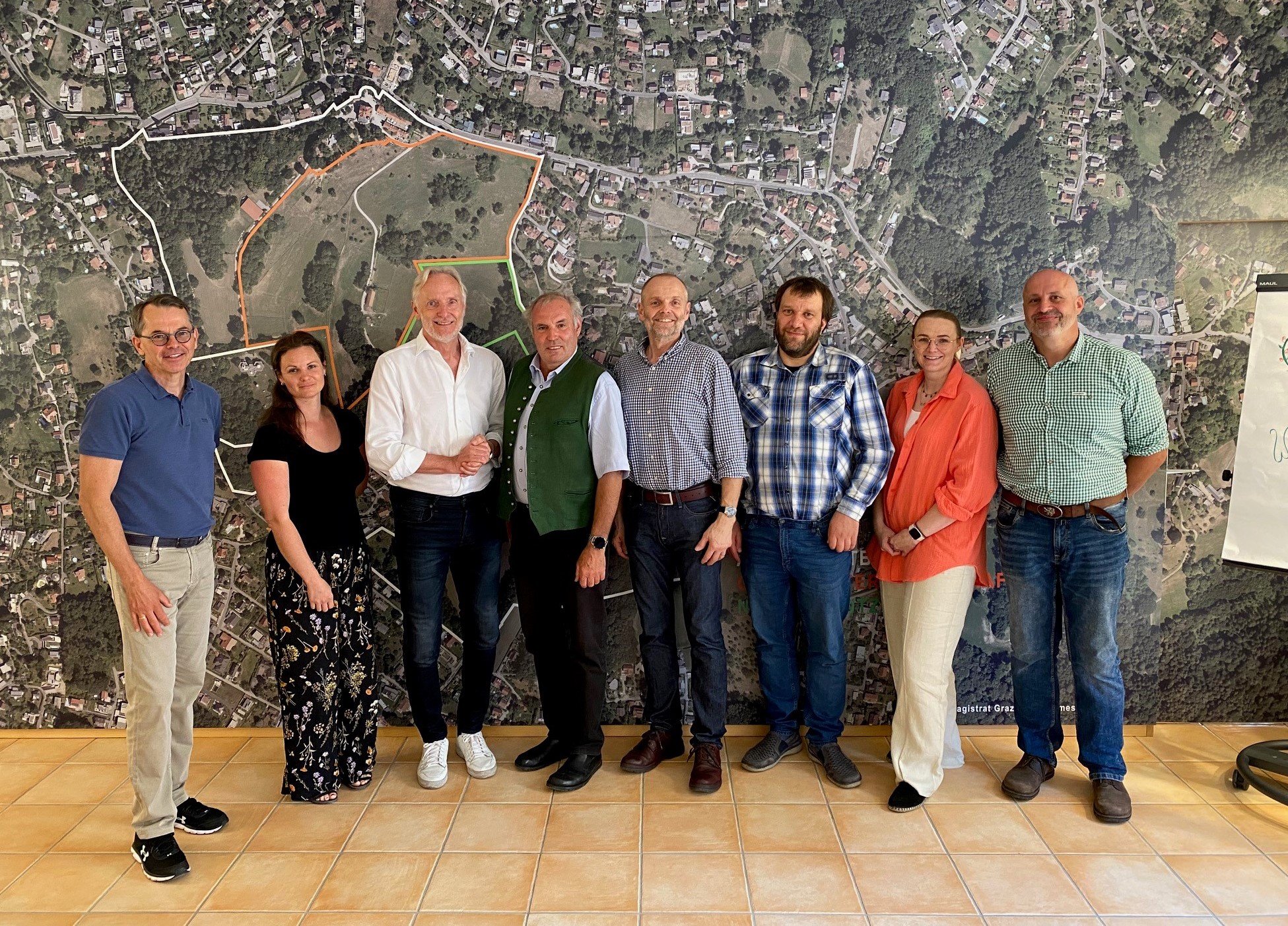 Günter Hirner, Lisa Schatz (Veterinärreferat), StR Günter Riegler, Karl Obenaus (Sprecher Landwirtschaftsbeirat), Ewald Schuster (A15), Florian Aschacher (Landwirtschaftsbeirat), Vera Obenaus (A15), Mathias Tieber (Landwirtschaftsbeirat)
