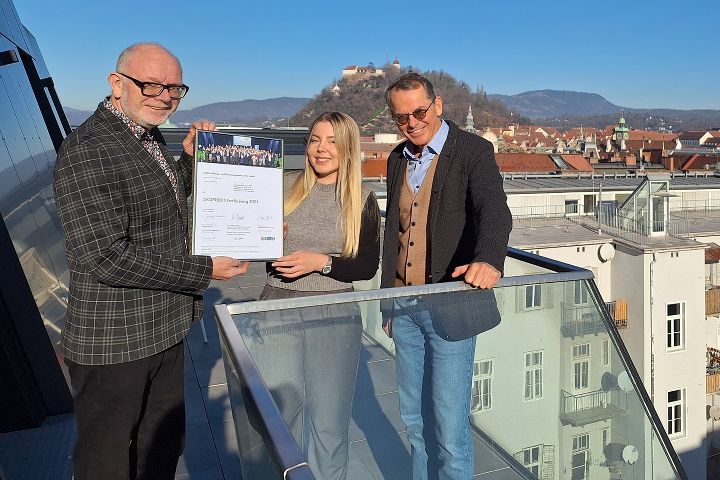 v.l.n.r. Rainer Plösch, Kristina Klaric, Günter Hirner