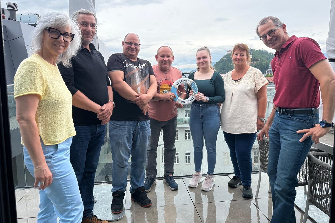 v.l.: Dana Sladek, Lorenz Pirkl, Michael Steiner, Martin Nigg, Sabine Veladzic, Isabella Smöch, Günter Hirner